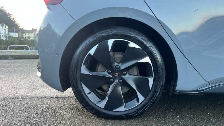 CUPRA Born 169kW e-Boost V2 58kWh 5dr Auto Electric Hatchback